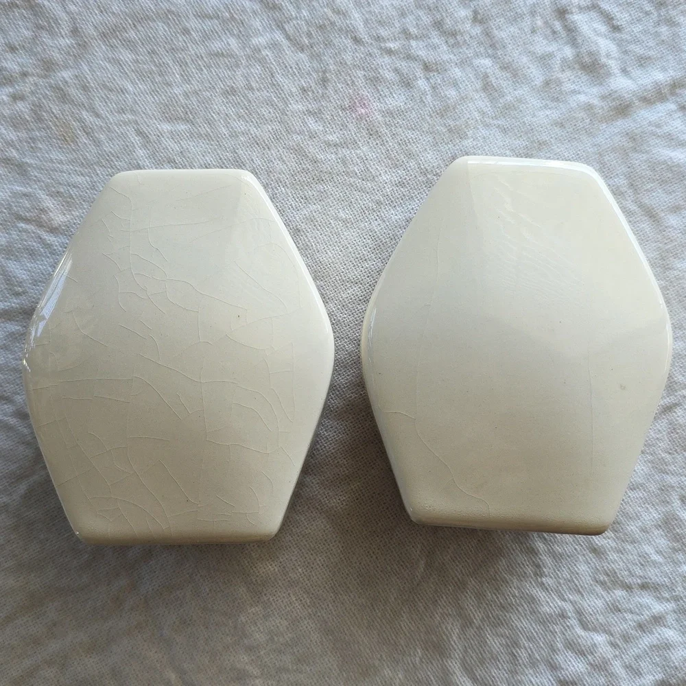 Studio Anna Australian Hand-Painted Ceramic Figural Shakers - Picture 5 of 7